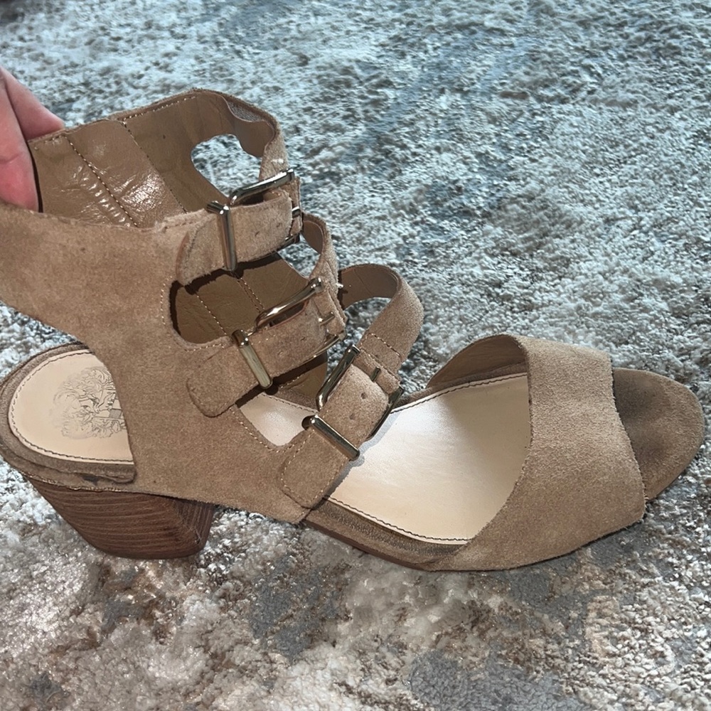 Vince Camuto since 9.5 womens heels